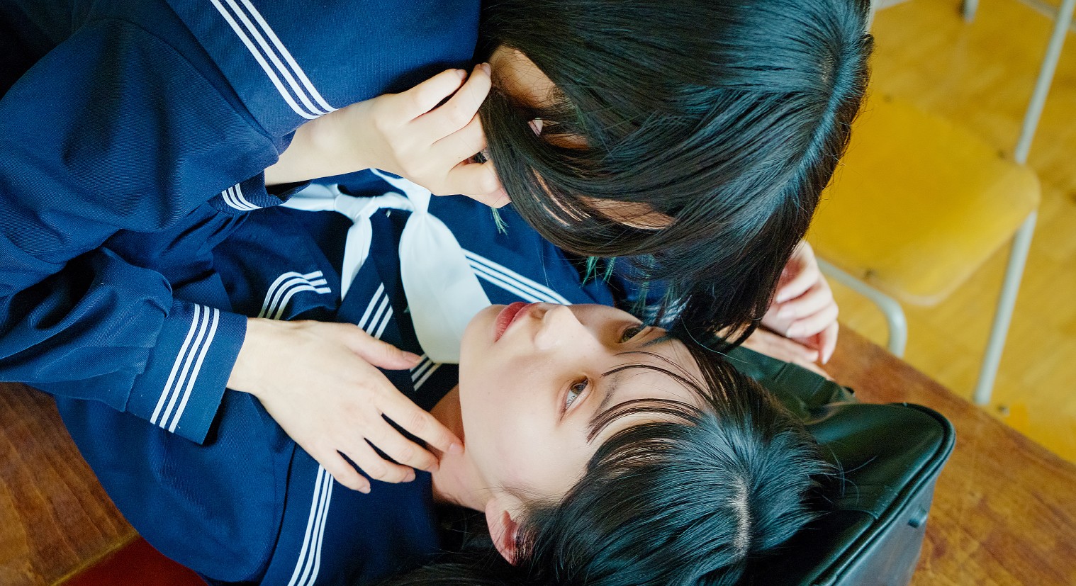 Cute is full of bug写真集 sentimental girl's - 株式会社玄光社